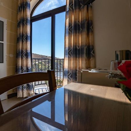 Sunset Seaview Accommodation 马萨佛恩 外观 照片